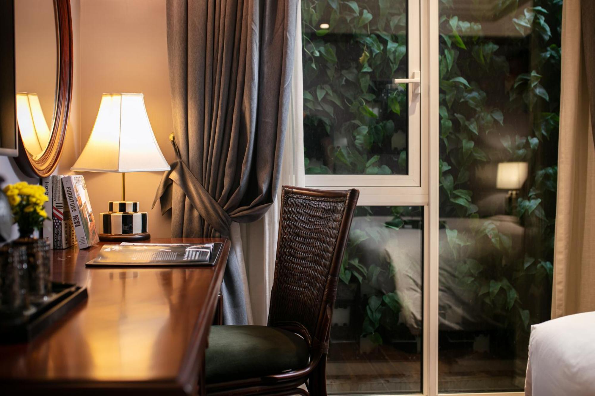La Sinfonia Majesty Hotel And Spa Hanoi Bagian luar foto